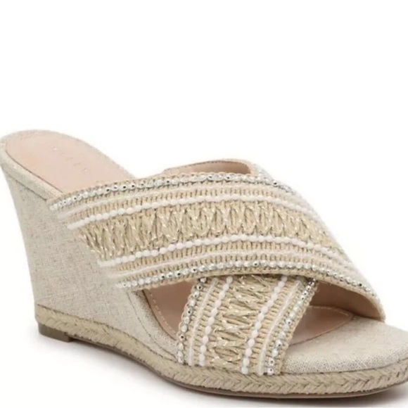 Kelly & Katie Tan Woven Mules - Picture 2 of 3